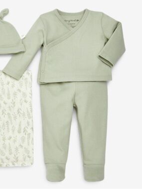 Tiny Kind Welcome Home Newborn Set Sage Green